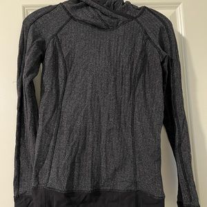 Lululemon Black/Gray pullover Sweatshirt